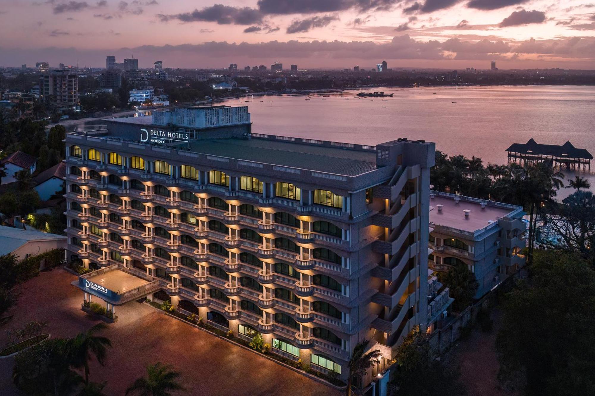 Delta Hotels By Marriott Dar Es Salaam Exteriör bild