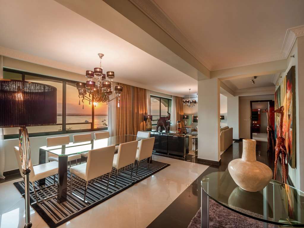 Delta Hotels By Marriott Dar Es Salaam Rum bild